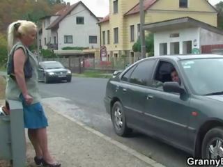 Old streetwalker is picked up and fucked